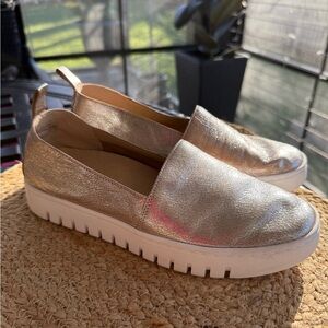 Vionic uptown Gold Slip-On Loafers